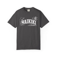 Load image into Gallery viewer, Waikiki Vintage Graphic Tee