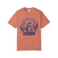 Load image into Gallery viewer, Folk Art Vintage Frog Graphic Tee